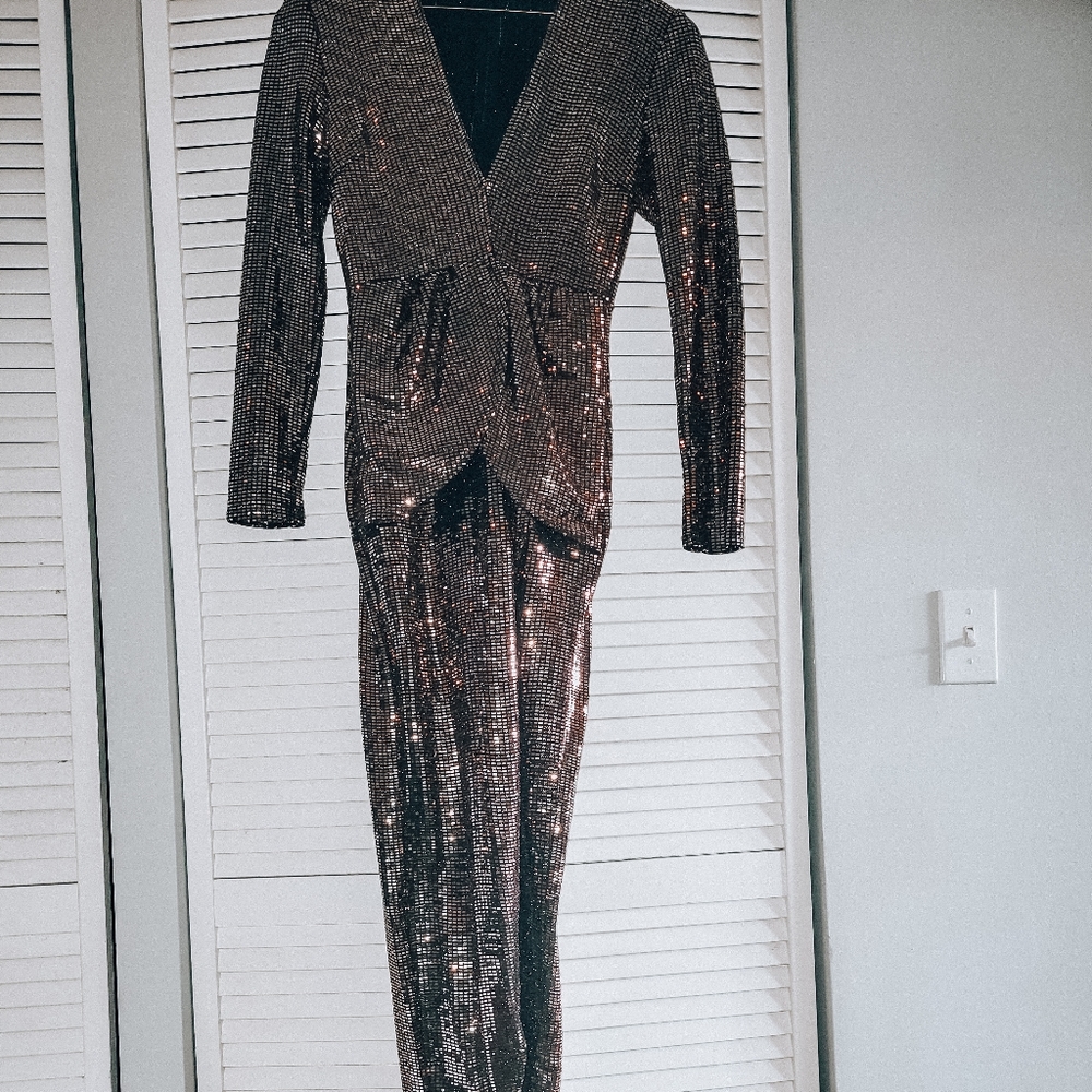 Dress - Picture 4 of 6